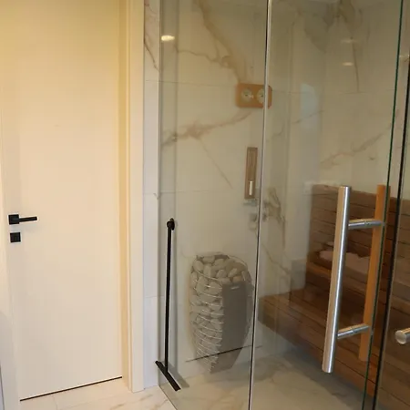 Plan Vesna Apartment